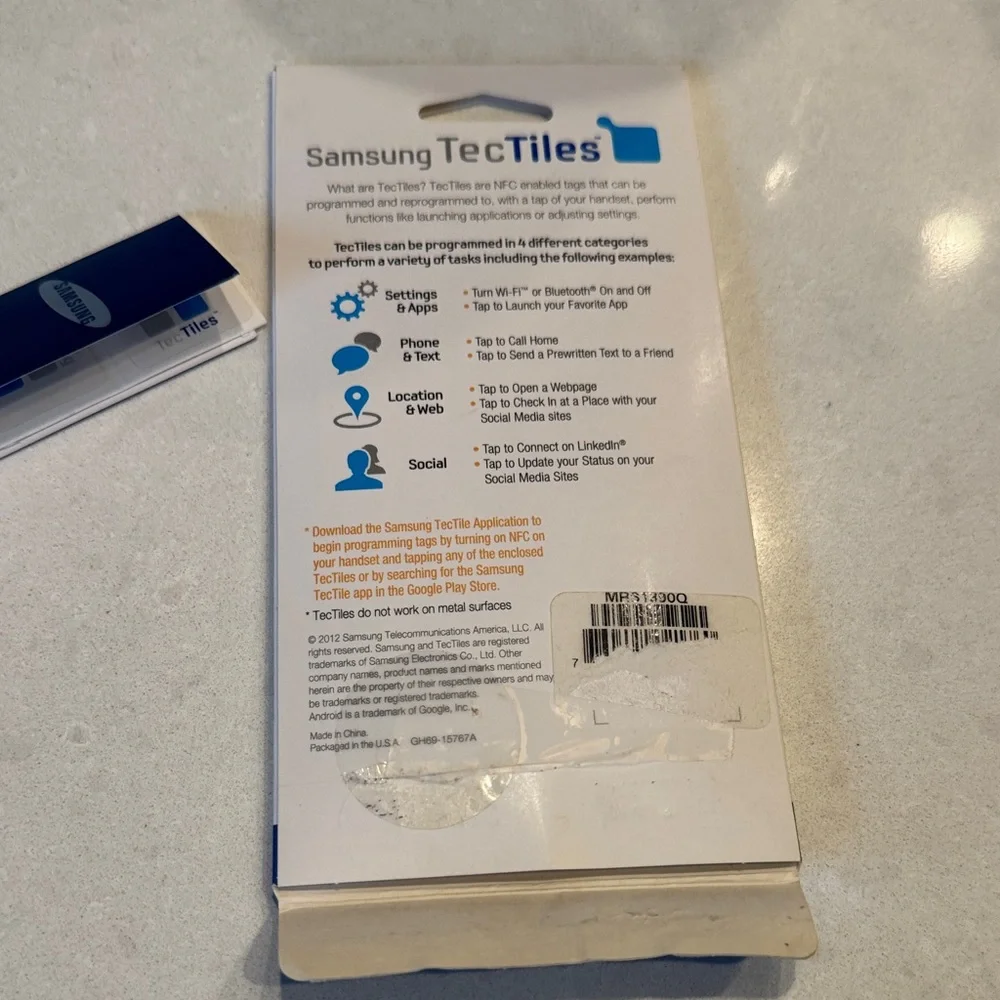 Samsung TecTiles NFC Programmable Tags — White and Blue Packaging